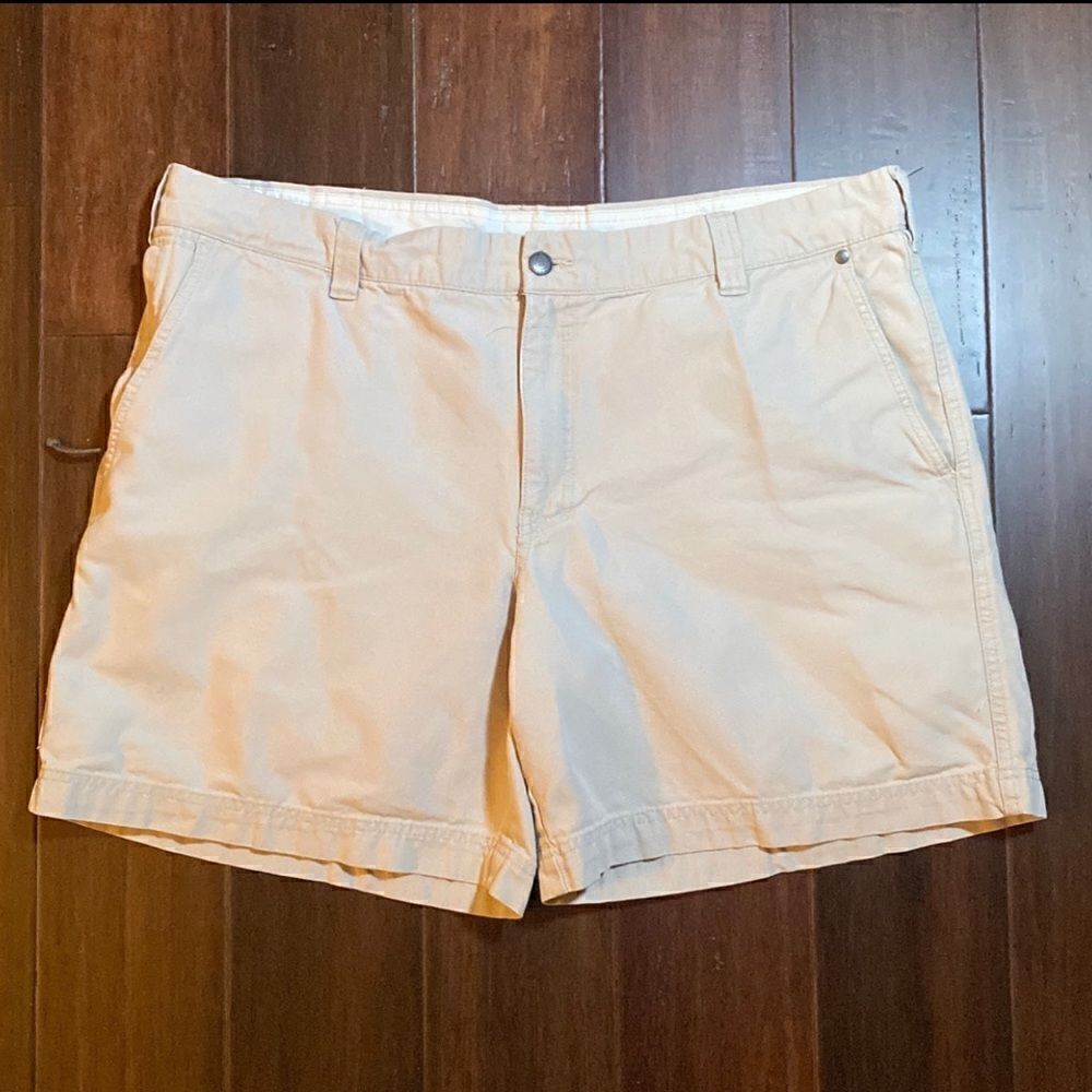 Columbia Men Shorts  